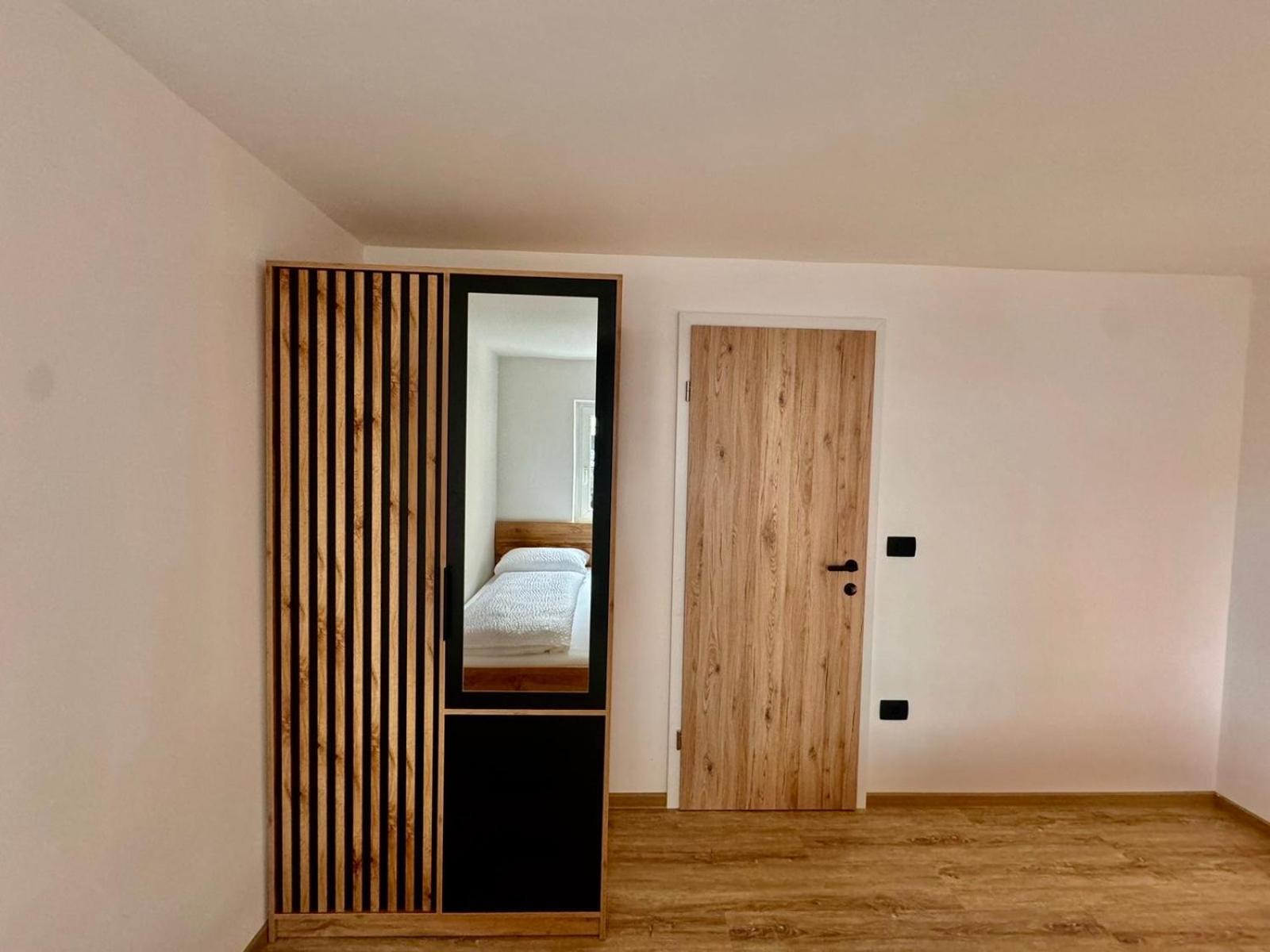 Nur Apartment Bled Exteriör bild